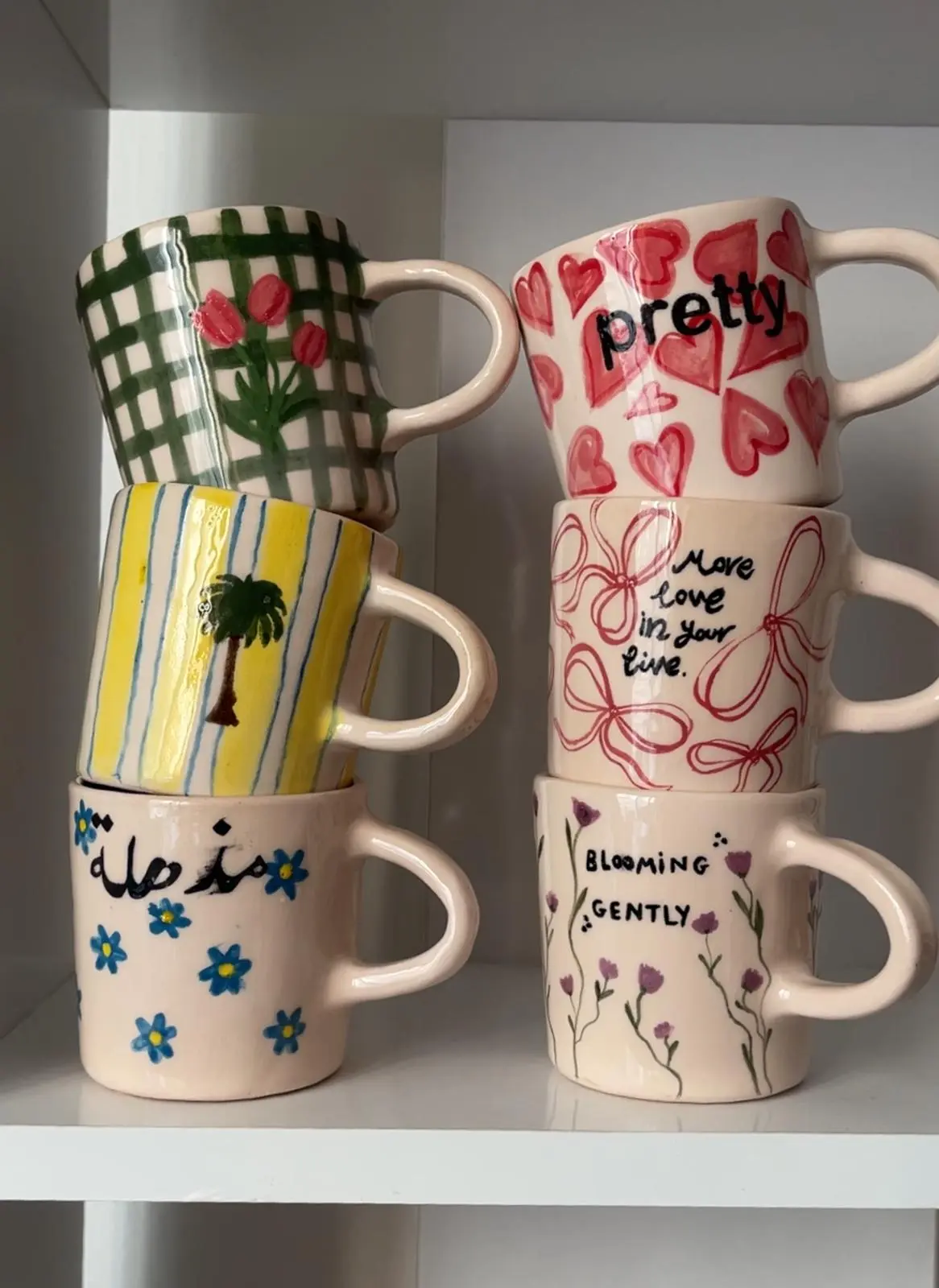 El yapımı terracotta seramik kase